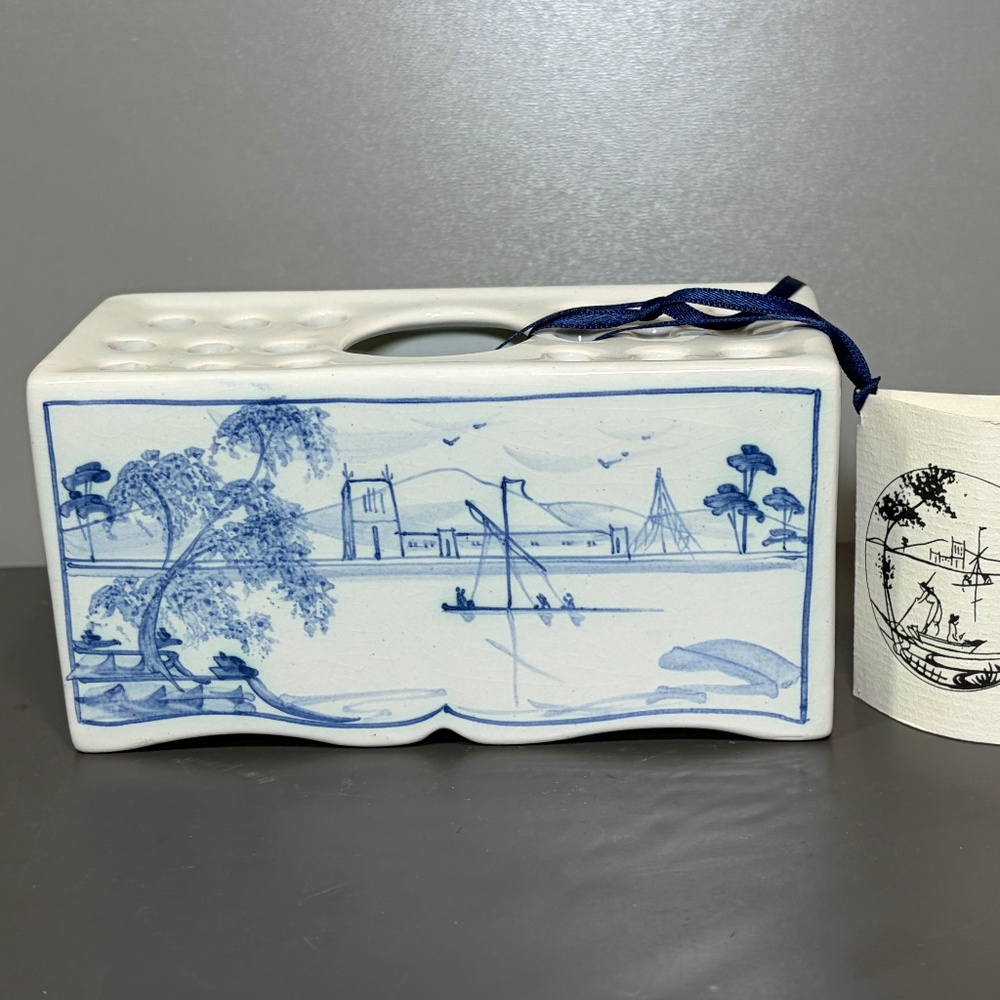 NWT Deborah Sears Isis Hand Painted Ceramic Flower Brick Vase w/Insert England